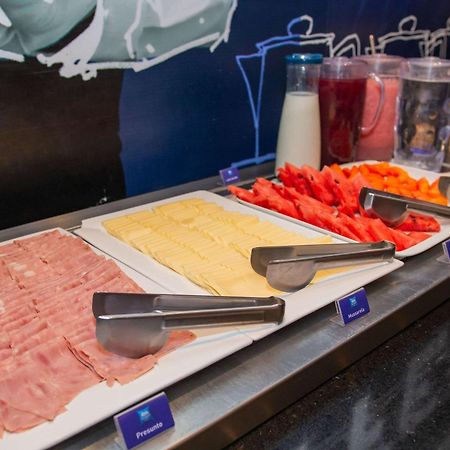 Ibis Budget Итаперуна Экстерьер фото