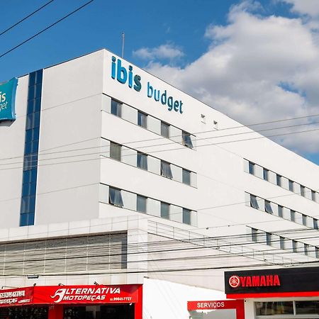 Отель Ibis Budget Итаперуна Экстерьер фото