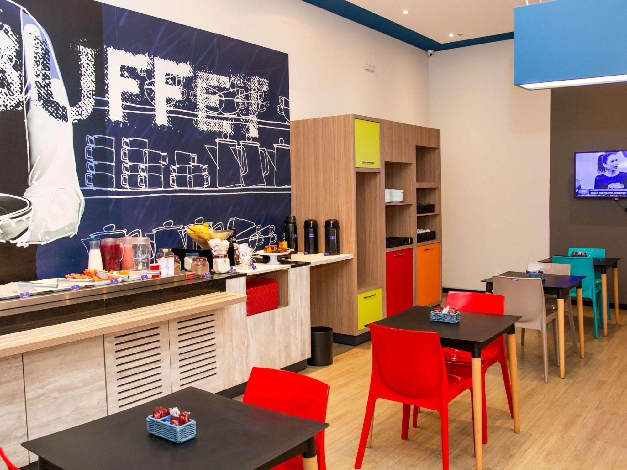 Ibis Budget Итаперуна Экстерьер фото